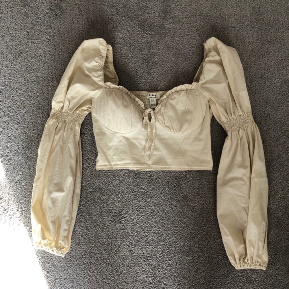 Privy puff sleeve crop top